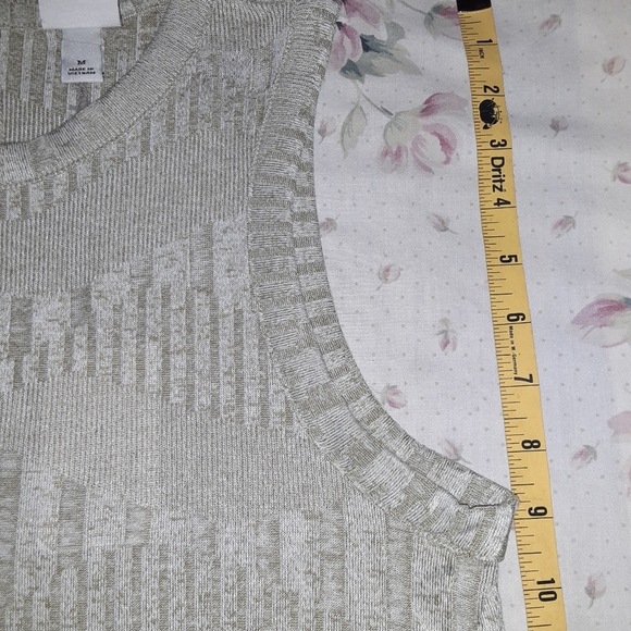 Jacquard Olive Green Tank Top - Picture 4 of 5